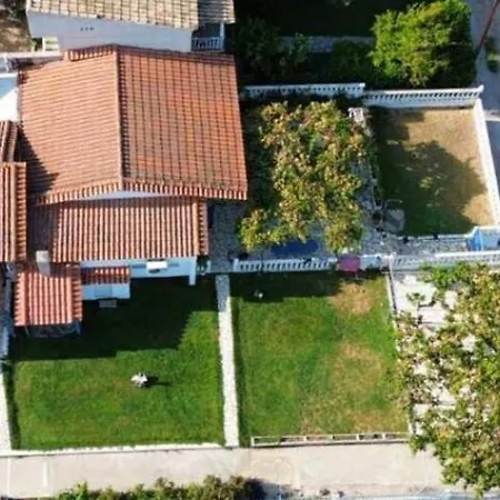 Дом отдыха Tropical 